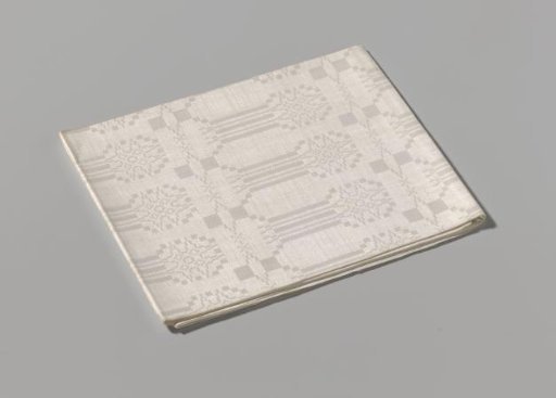 Linen napkin with feather pattern