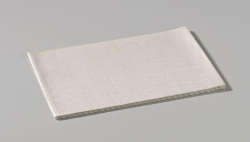 Napkin of linen with pelican pattern