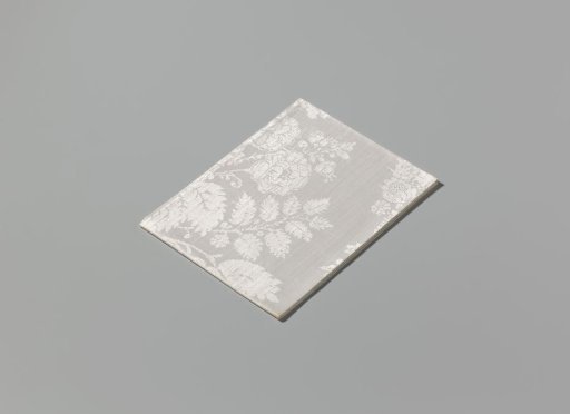 Linen damask napkin with a lace pattern