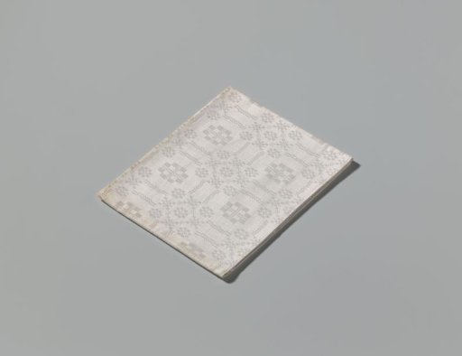 Linen napkin with peel pattern