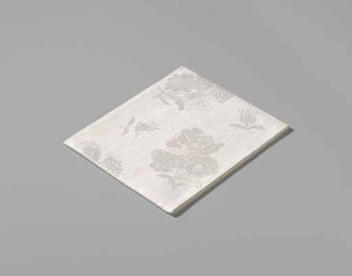 Napkin of white linen damask