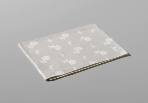 Napkin of white linen damask