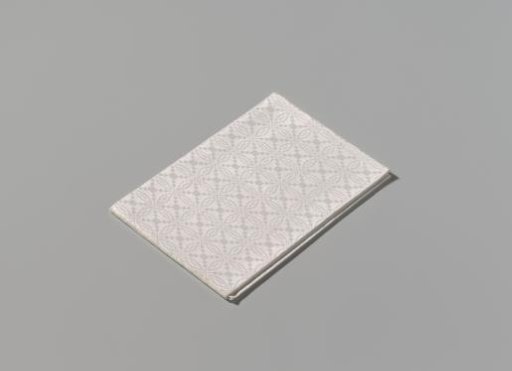 Linen napkin with scale pattern