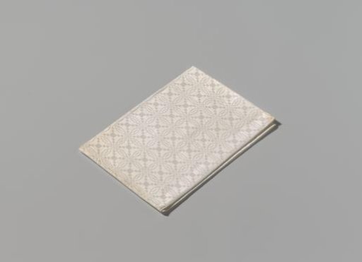 Linen napkin with pelican pattern