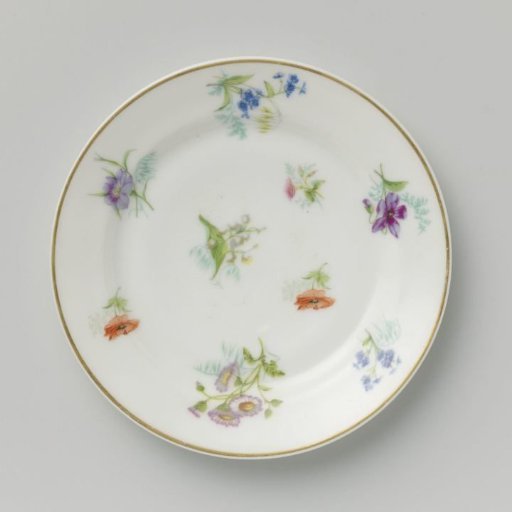 Dish with various flower sprays