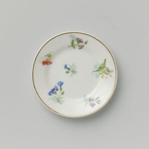Plate with various flower sprays