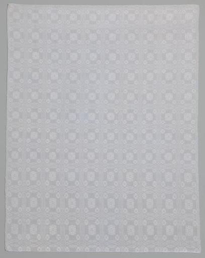Linen napkin with pelican pattern