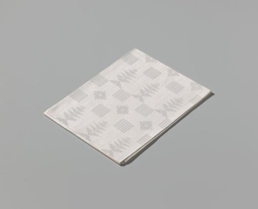 Linen tablecloth with pelican pattern