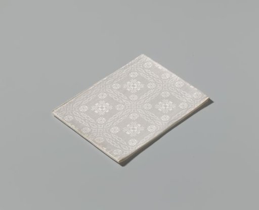 Linen napkin with pelican pattern