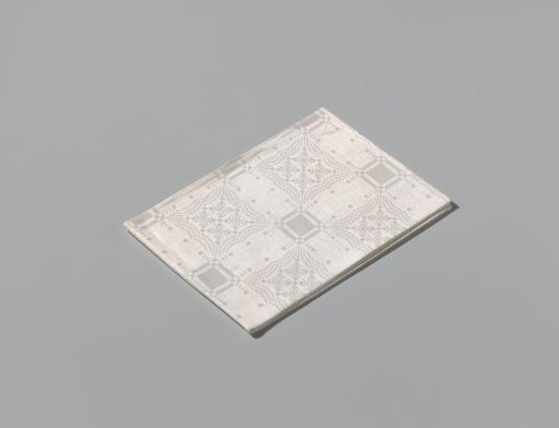 Linen napkin with pelican pattern