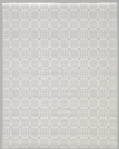 Napkin with pelican pattern