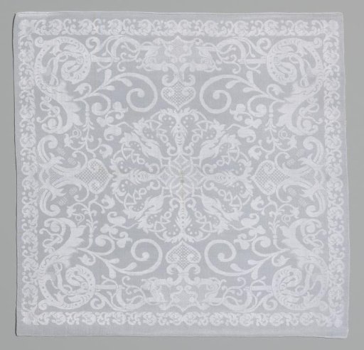 Tablecloth of white linen damask