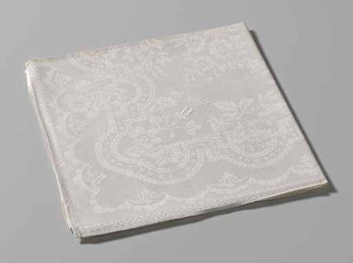 Napkin of white linen damask