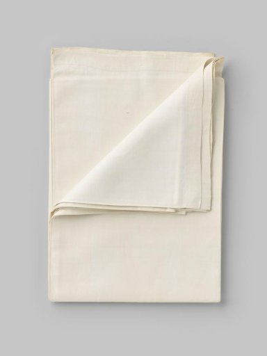 Cloth. Mark: HW 182.