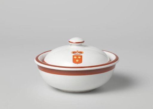 Soap Dish, Part of a Toilet Set