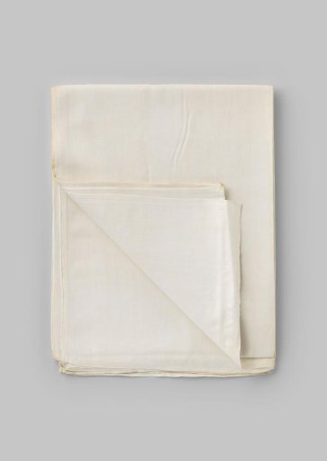 Cloth. Mark: GS 6 and year 1729.