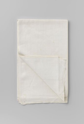 Cloth. Mark: Crown WG10 and Year 1738 and B.