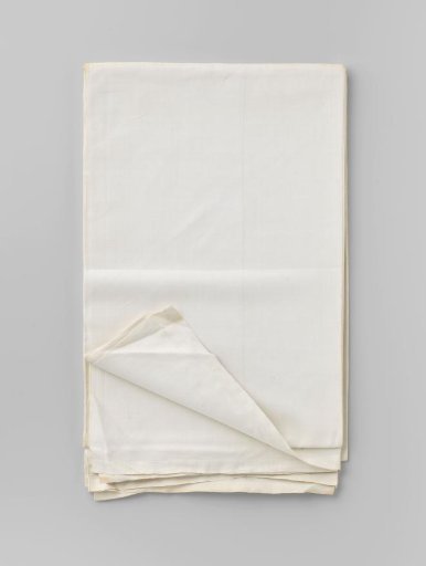 Cloth. Mark: IAVG and HW.