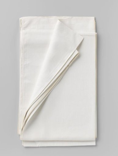 Cloth. Mark: IS, IS and 24.