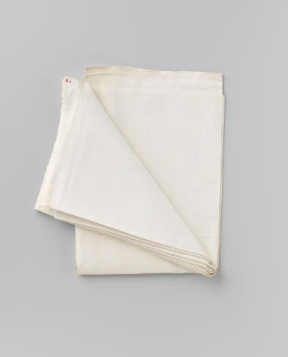 Cloth. Mark: crown G7 and year 1773.