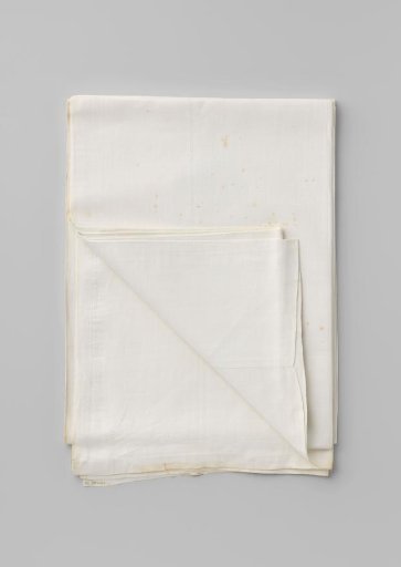Cloth. Mark: WG and year 1737.