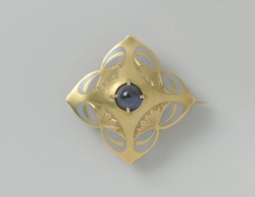 Brooch