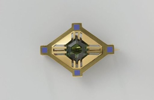 Brooch