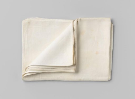 Cloth. Mark: W2.