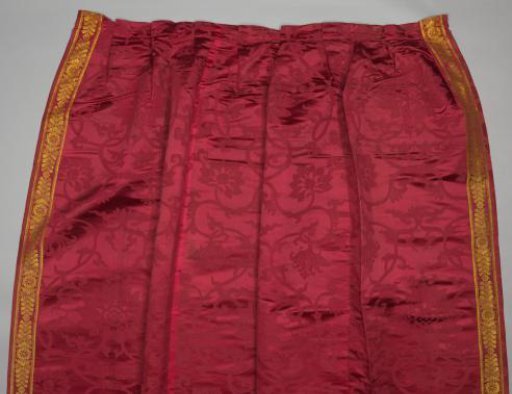 Curtain of red silk damask with a Chinese pattern