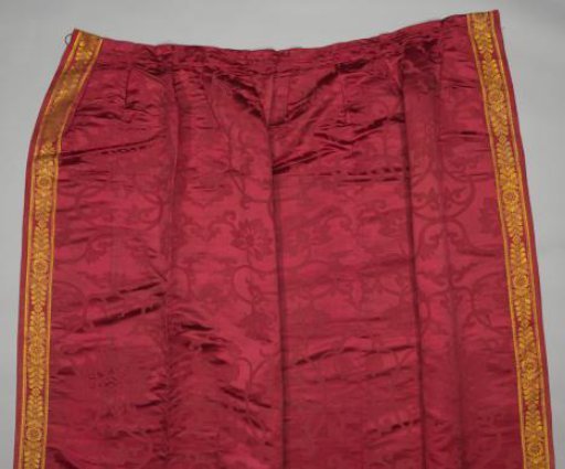 Curtain of red silk damask with a Chinese pattern