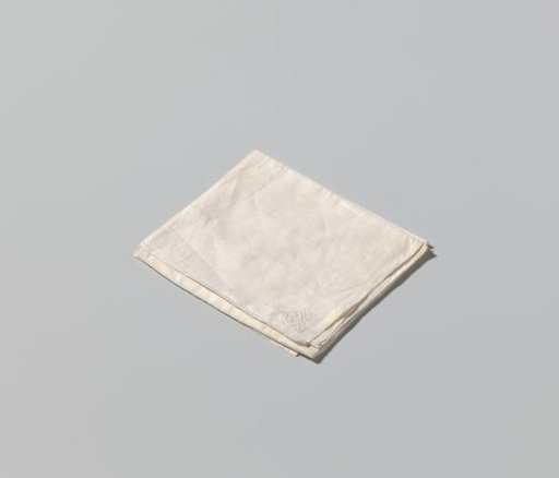 Lady's handkerchief of white linen batiste