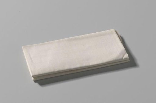 Lady's handkerchief of white linen batiste