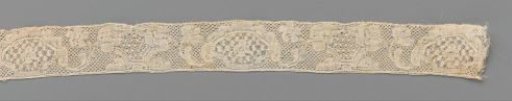 Strip of bobbin lace with two different cartouches