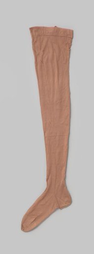 Stocking of old-pink silk, decorated with openwork arrows and a narrow pink border at the top of the cuff