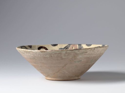 Bowl with stylized flower sprays