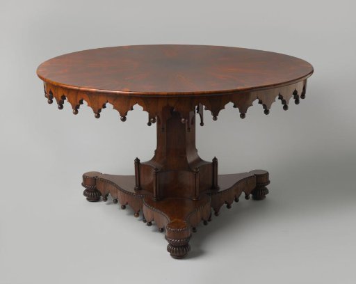 Table with veneered leaf in segments, on a hexagonal foot with a base