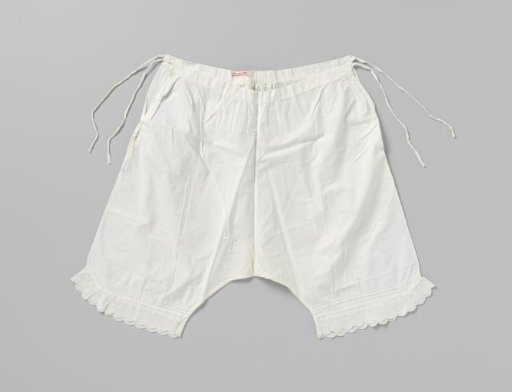 Ladies' Drawers Of Cotton And Embroidery