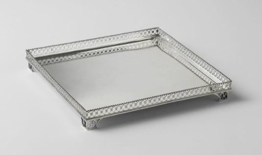 Presentation plate, square, with raised sawn edge.