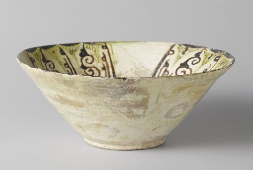 Bowl with scrolls in a panel decoration