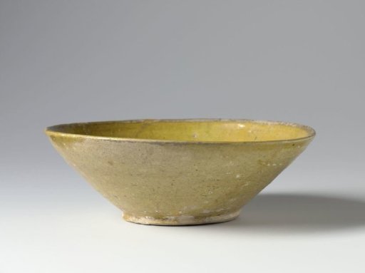 Bowl with a yellow slip