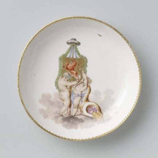 Dish, painted with two putti with the coat of arms of Holland