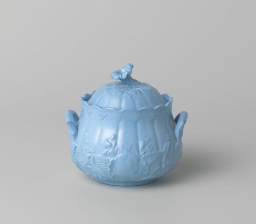 Sugar pot with lid, blue, with flowers and leaves in relief