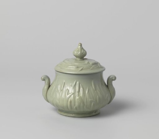 Lid with relief decoration of reeds