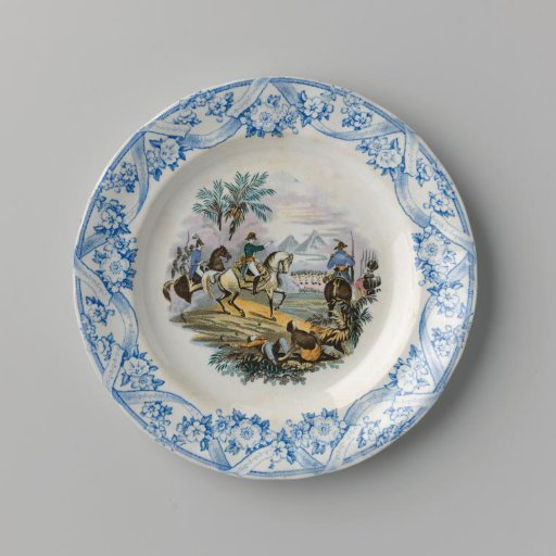 Plate with a battlefield on the surface