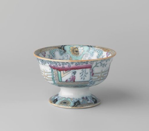 Bowl on a foot with a Chinese house and a garden containing two women