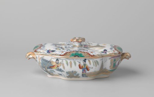 Lid, four-lobed, with a representation of a man on the roof of a house