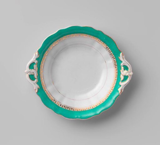 Plate, round, with a green border and a golden Greek band
