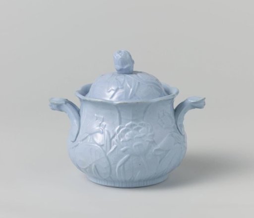 Sugar bowl with lid, blue, with leaves and flowers in relief
