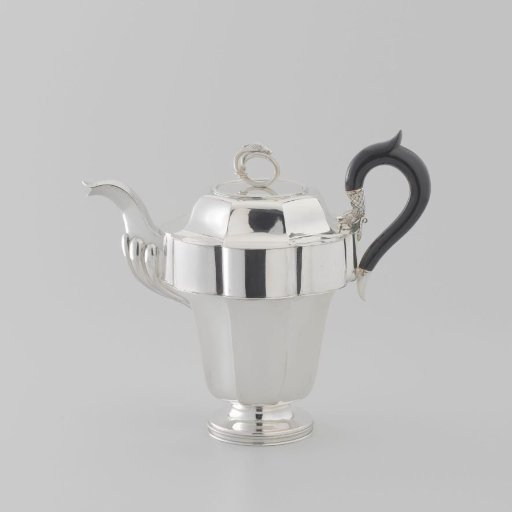 Coffee pot