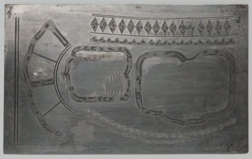 Plate with engraved decorations for earthenware featuring border decorations for plates